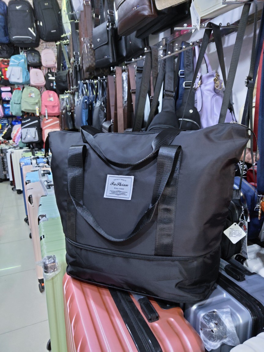 大容量旅行包女生男生可扩大缩小可套拉杆箱超轻手提出差上学包袋
