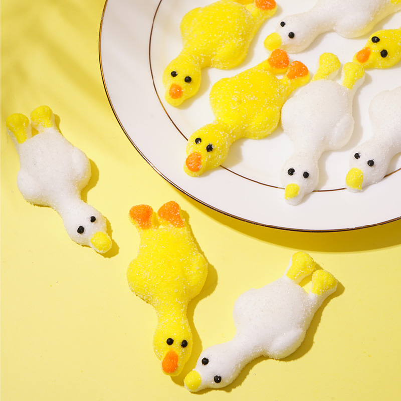 3D躺平鸭棉花糖可爱创意黄鸭软糖网红高颜值糖果儿童节日礼物零食