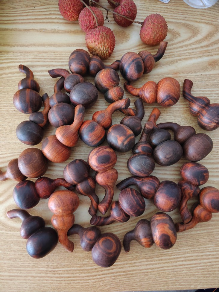 老挝大红酸枝小葫芦手把件红木工艺品交止黄檀福禄整木开送礼佳品