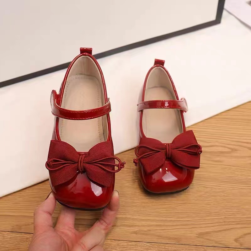 新款女童公主鞋红色软底2023年新款儿童春秋小女孩演出鞋洋气皮鞋