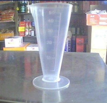 50ml毫升三角量杯 容量瓶  带刻度 塑料烧杯 实验室用品 现货